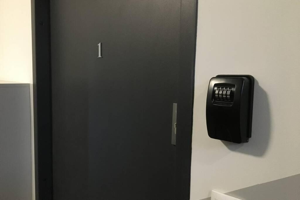 Apartament Fibra Americano Rybnik  Buitenkant foto