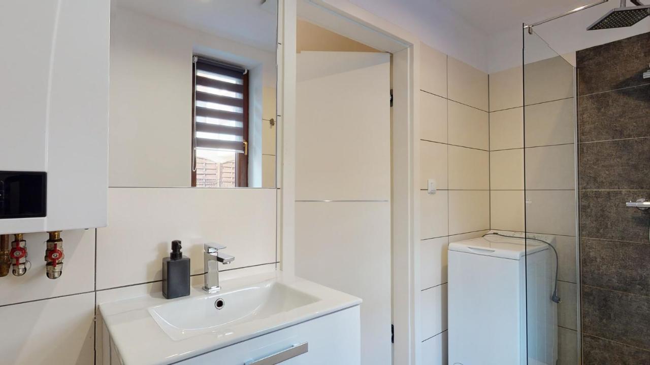 Apartament Fibra Americano Rybnik  Buitenkant foto